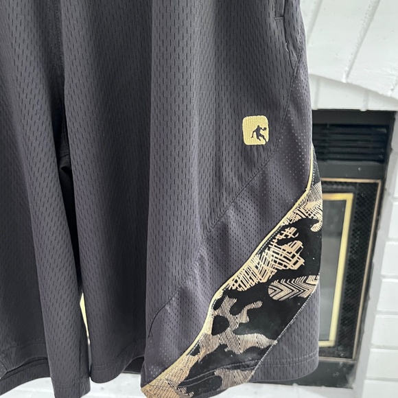 And1 Split Line Basketball Shorts - Grey Gold - Picture 2 of 4